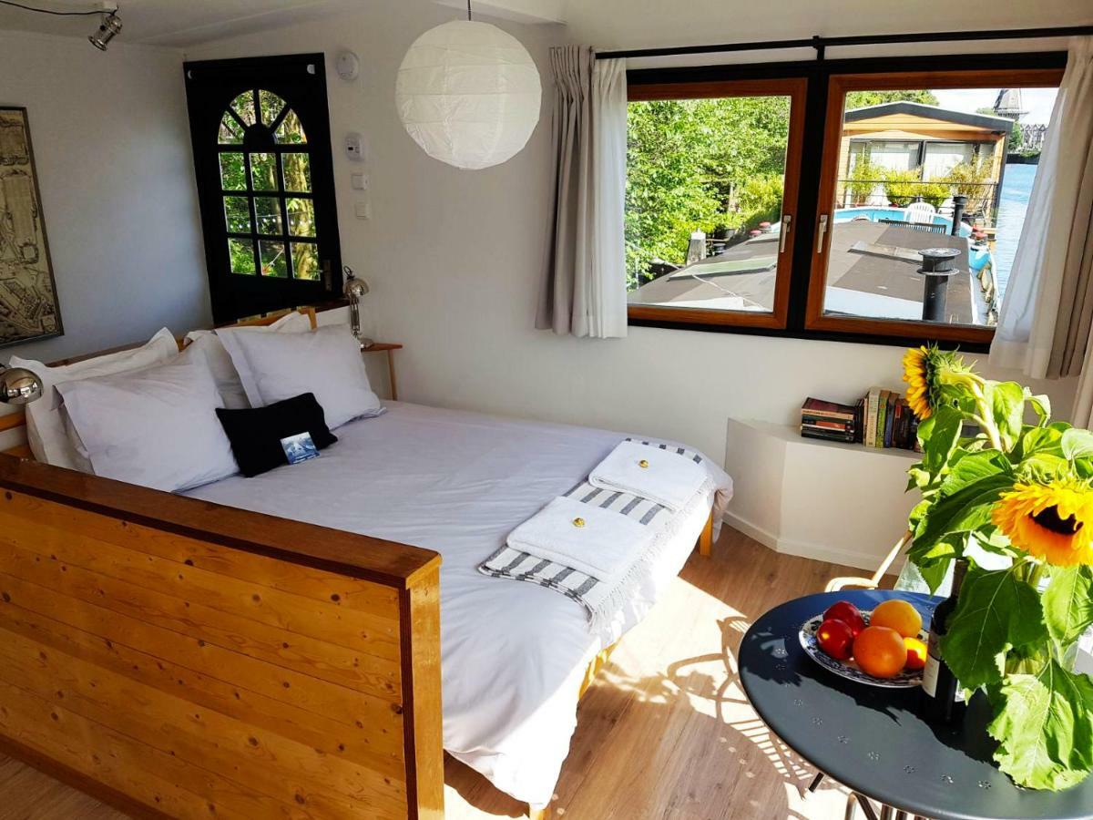 Houseboat Concordia B&B Amsterdam Zewnętrze zdjęcie